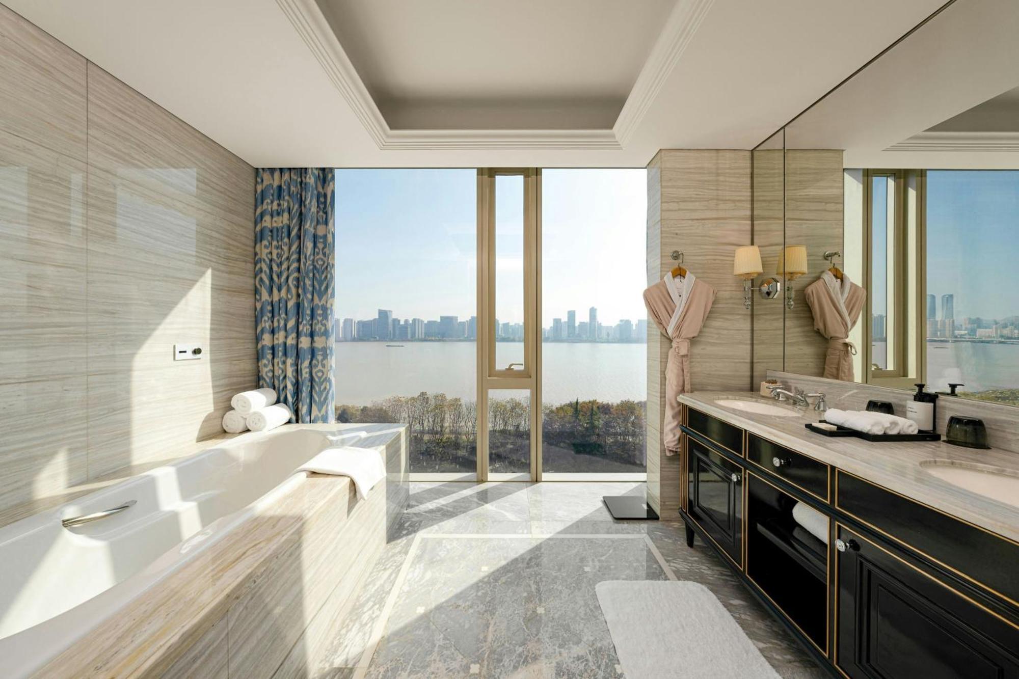 The Azure Qiantang, A Luxury Collection Hotel, Ханчжоу Экстерьер фото